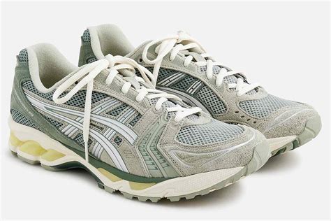 I Walked 13 Miles in Asics Gel Kayano 14 Sneakers .